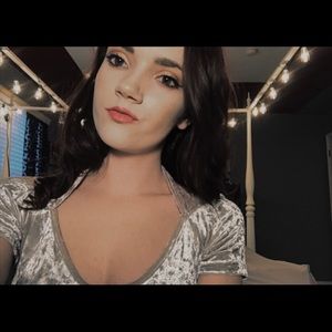 Meet your Posher, Alissa